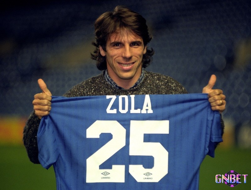 Tiền đạo hay nhất Ngoại hạng Anh - Gianfranco Zola
